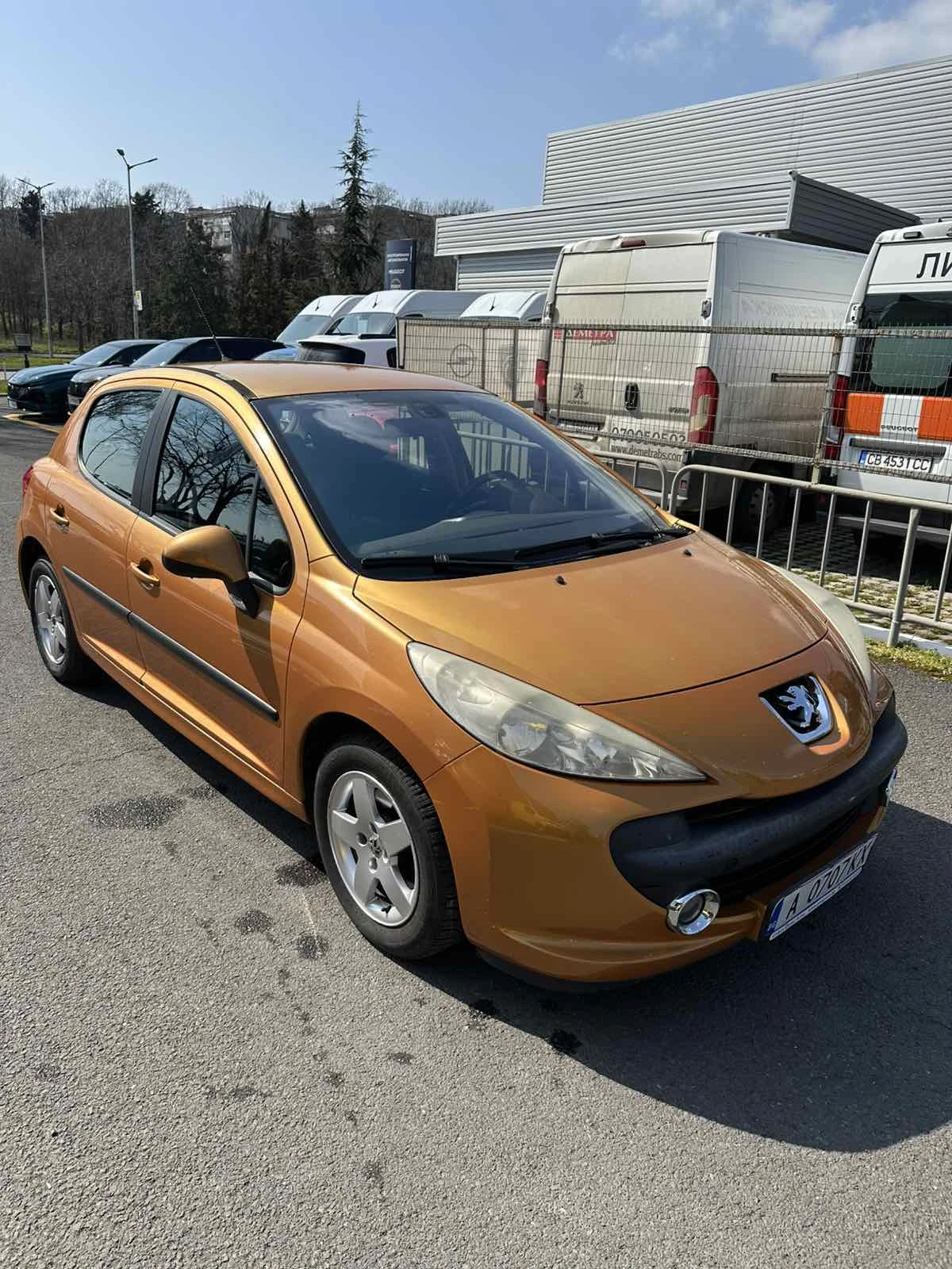 Peugeot 207 PREMIUM 1.4, снимка 4 - Автомобили и джипове - 53884377