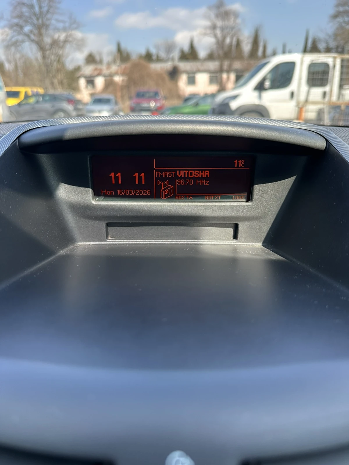 Peugeot 207 PREMIUM 1.4, снимка 13 - Автомобили и джипове - 53884377