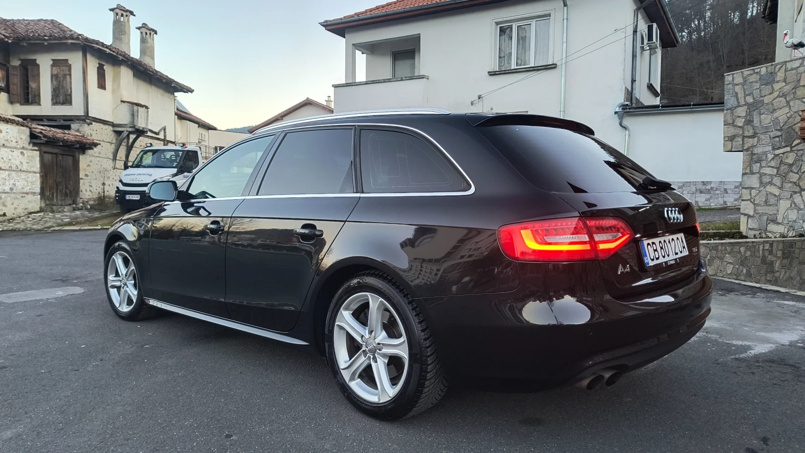 Audi A4 2.0 TDI, QUATRO 177к.с, BI XENON, LED, снимка 4 - Автомобили и джипове - 54118217