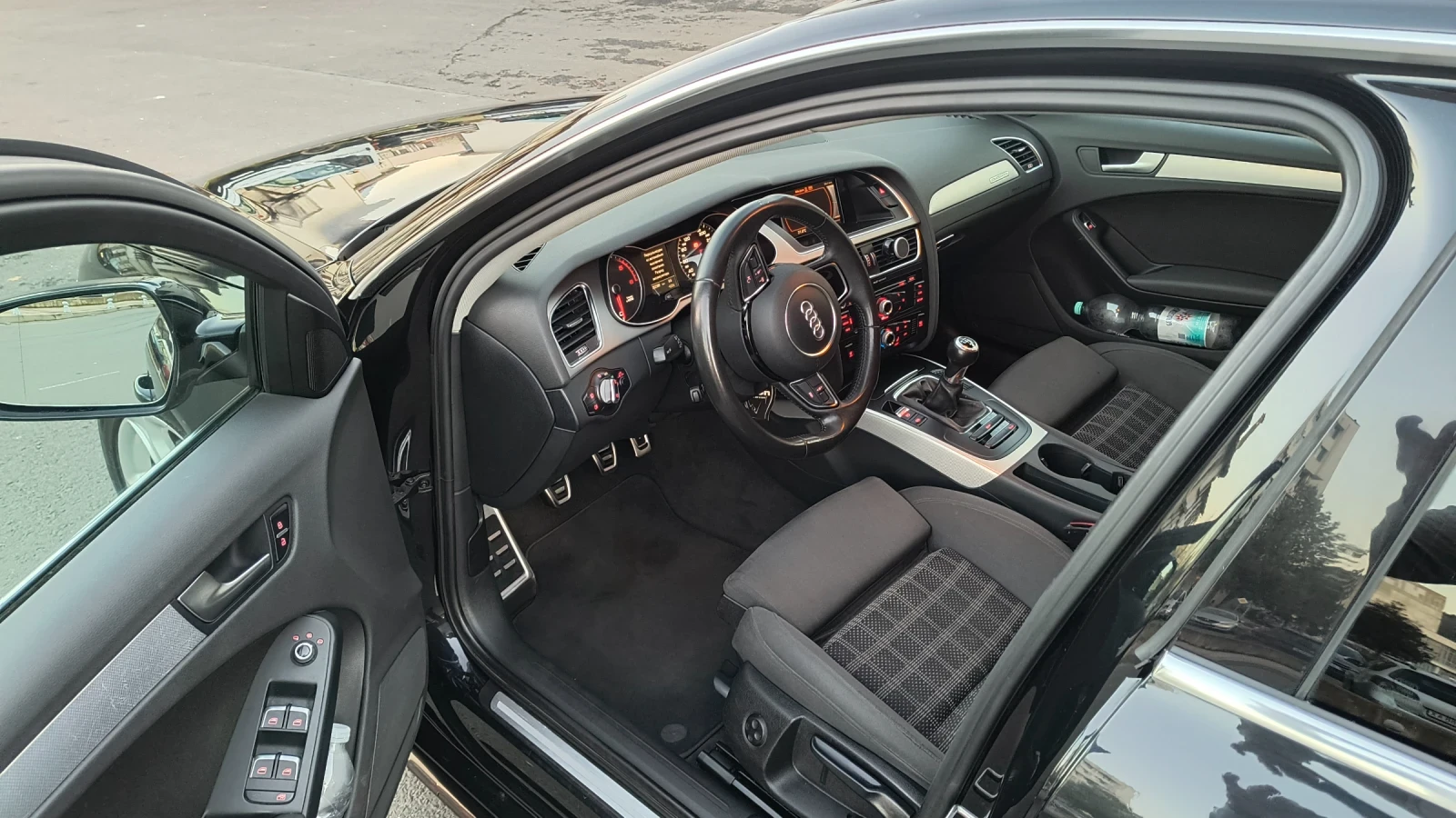 Audi A4 2.0 TDI, QUATRO 177к.с, BI XENON, LED, снимка 13 - Автомобили и джипове - 54118217