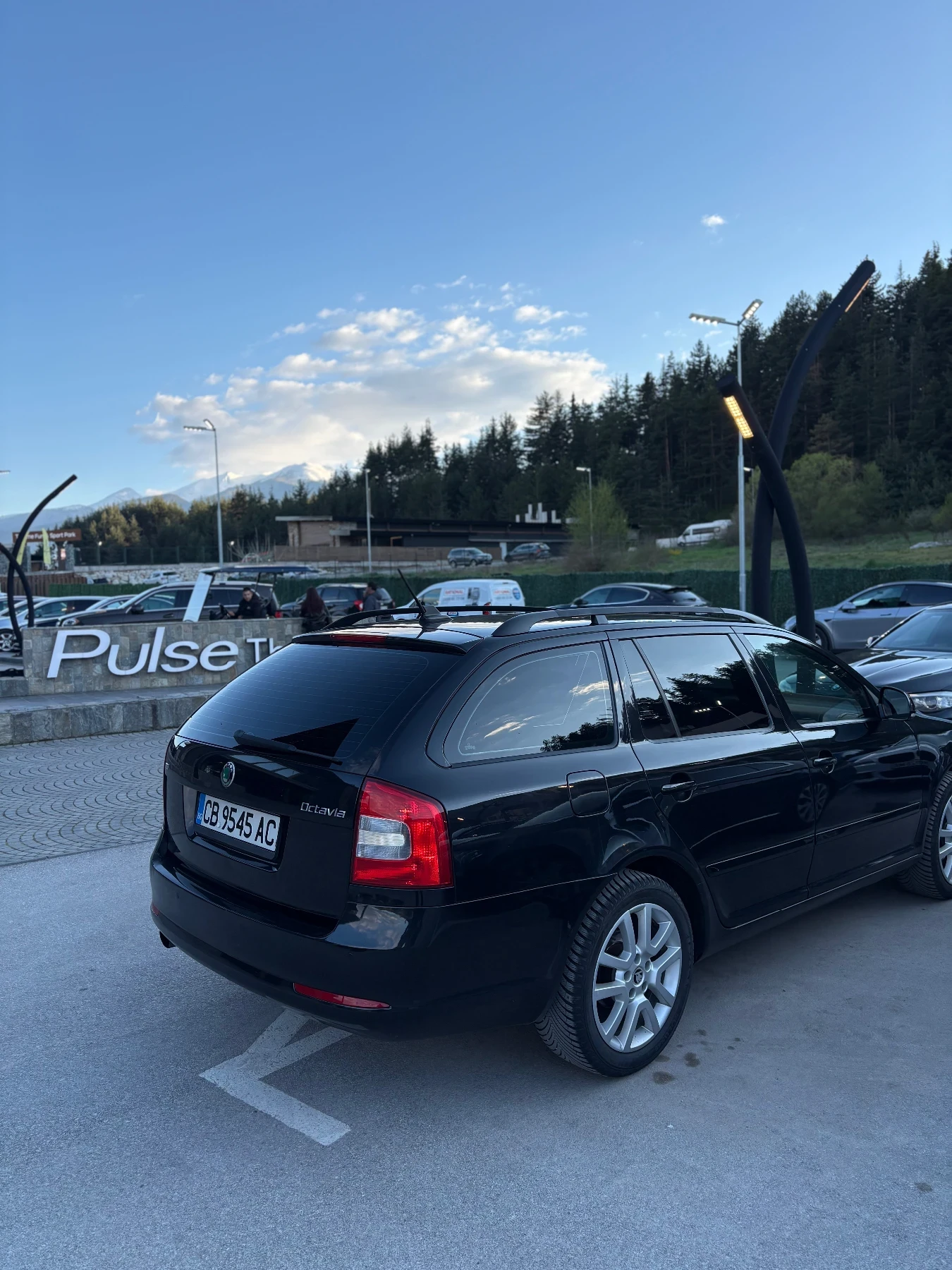 Skoda Octavia 1.6TDI, снимка 3 - Автомобили и джипове - 54297648