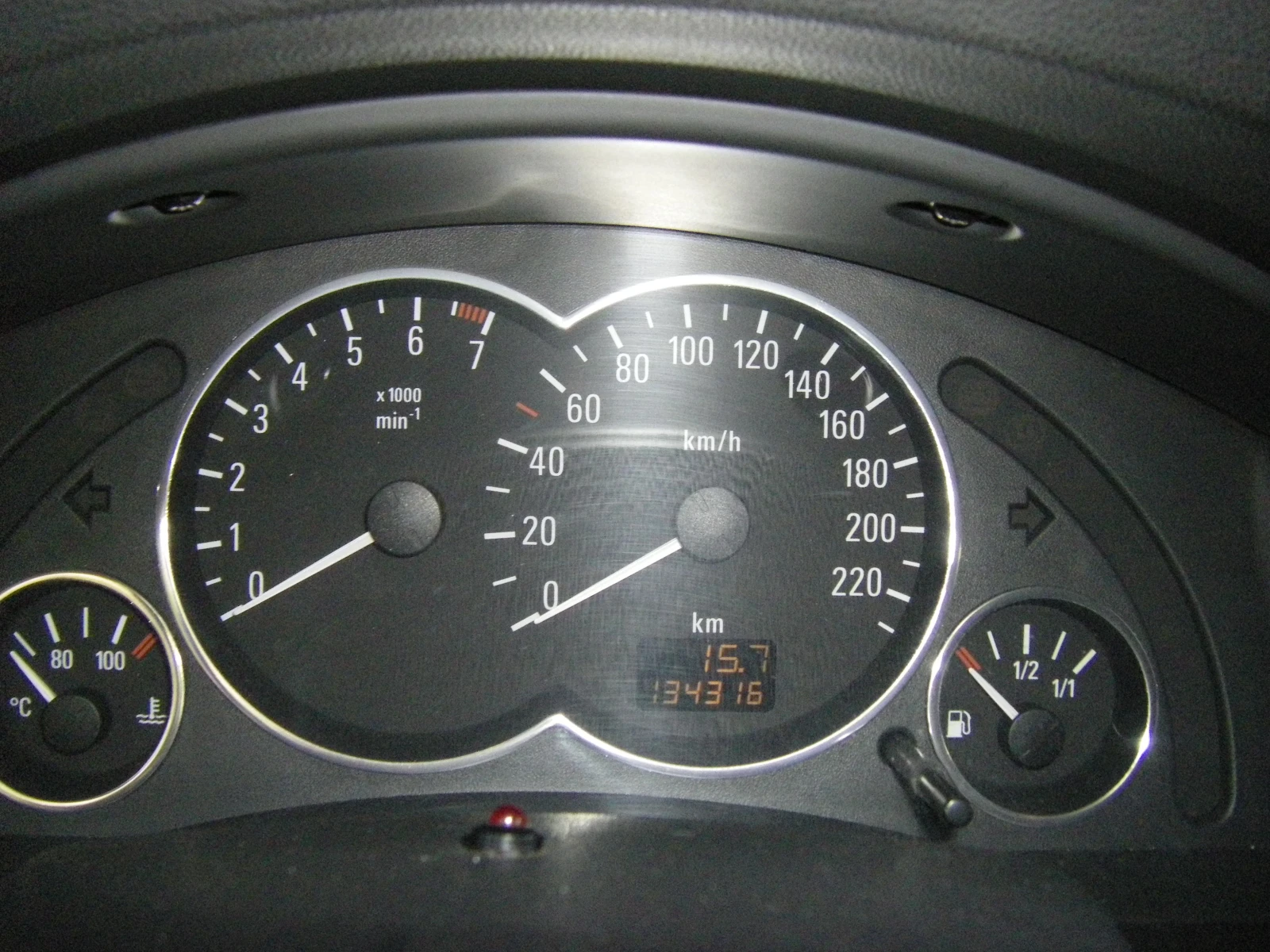 Opel Meriva, снимка 3 - Автомобили и джипове - 54437721