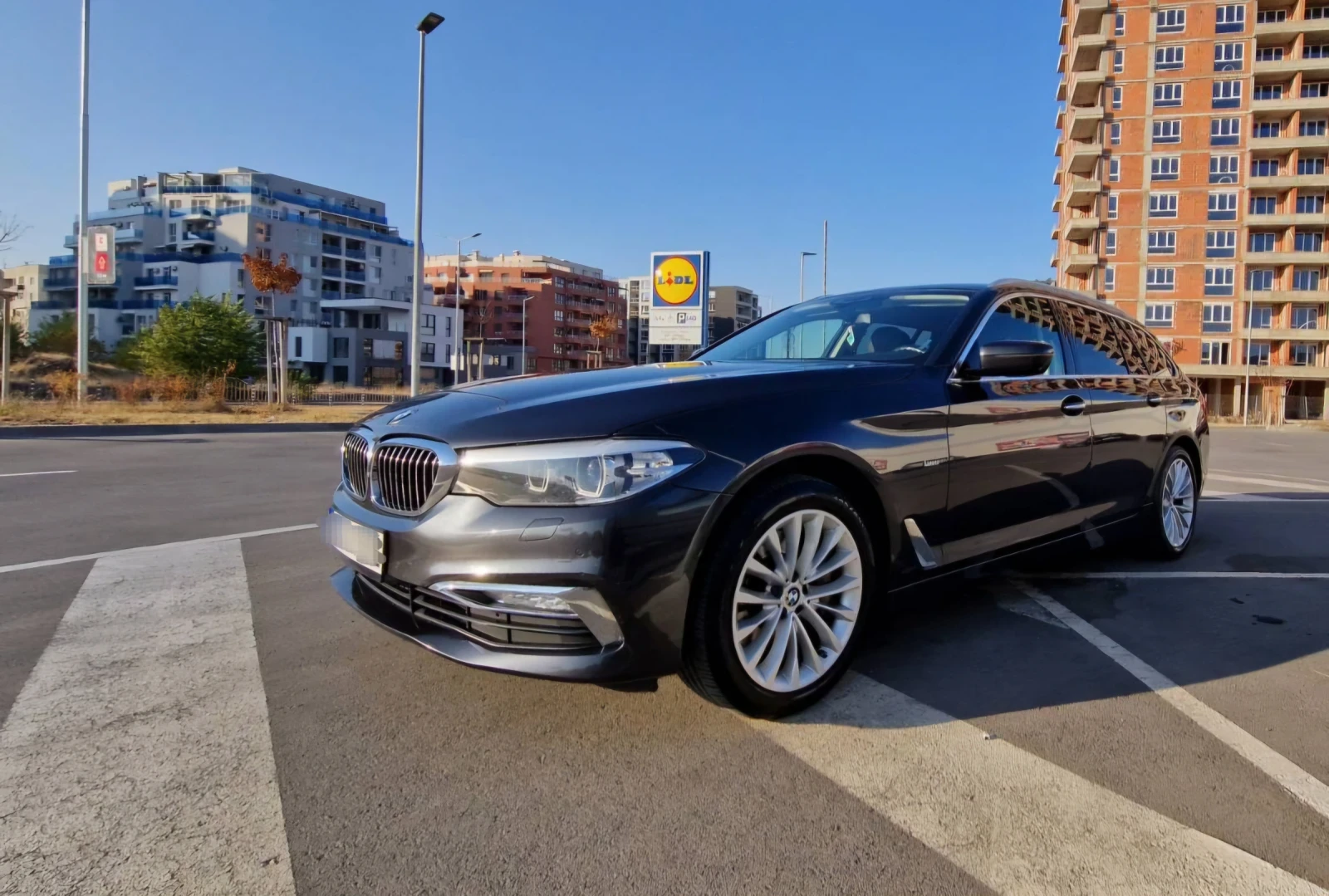 BMW 530 530i xDrive Luxury Line , G31 , b48, снимка 2 - Автомобили и джипове - 54561501