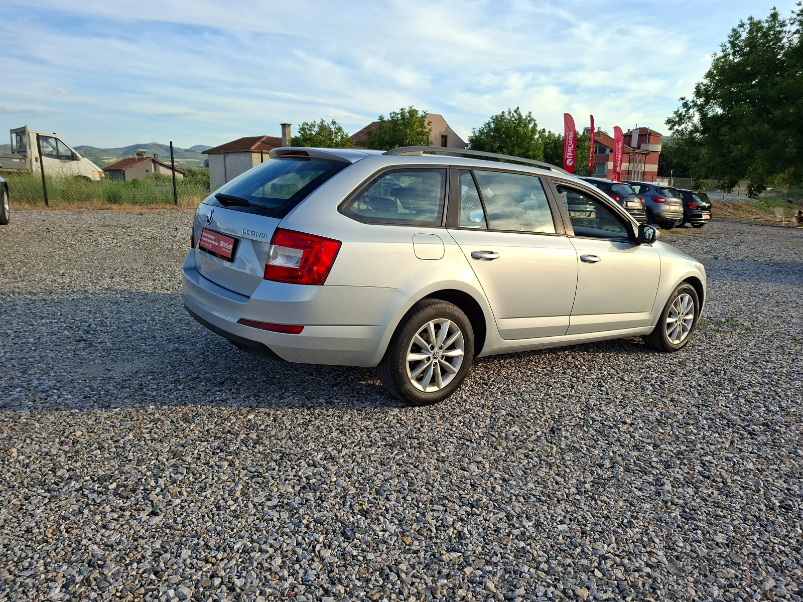 Skoda Octavia 1.6TDI* AUTOMATIC-DSG* 36�. � 223EUR. *  | Mobile.bg � ����������� 6