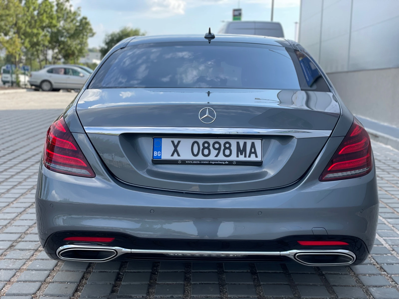 Mercedes-Benz S 560 AMG 4-Matic, снимка 5 - Автомобили и джипове - 54637856