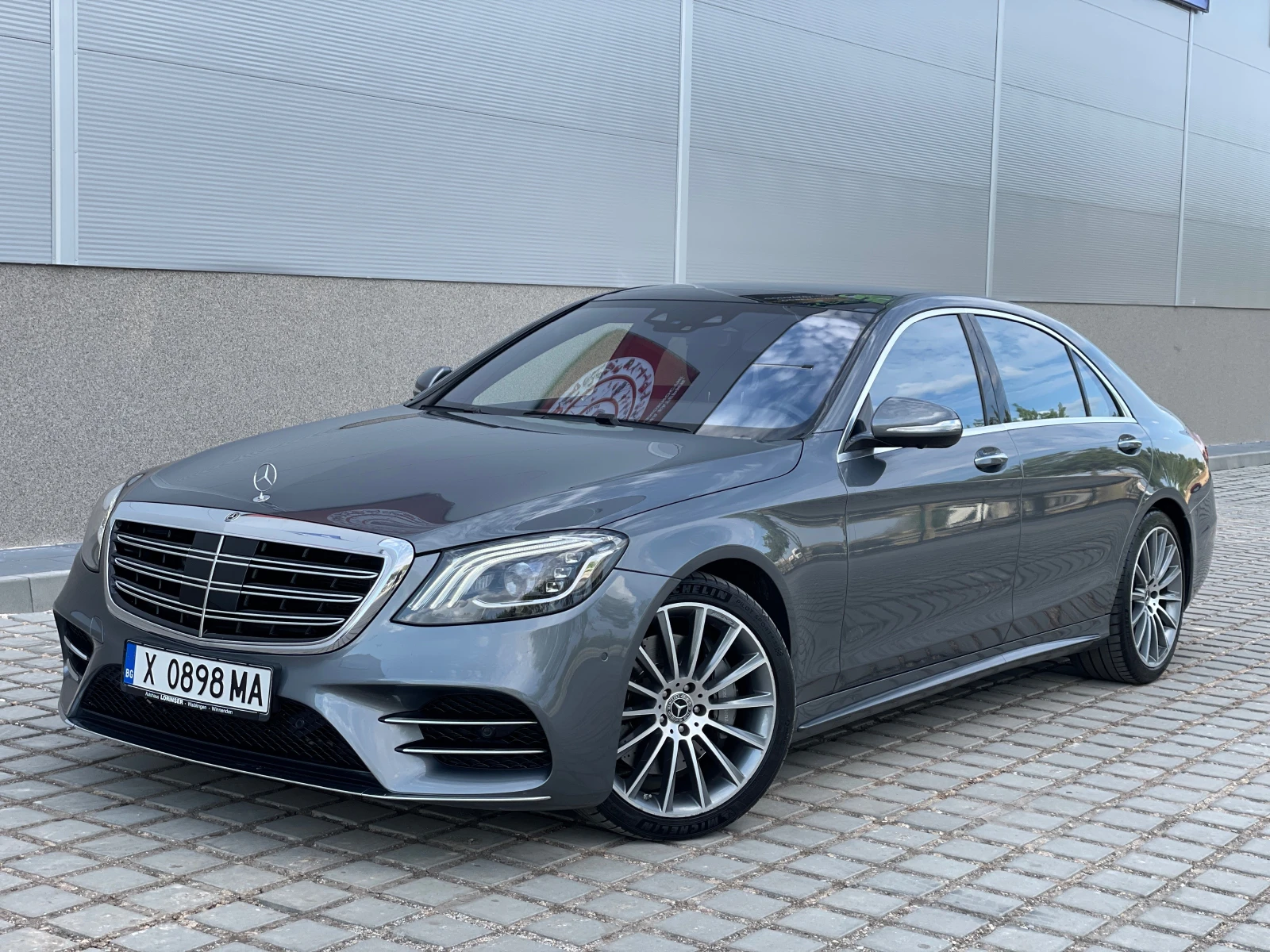 Mercedes-Benz S 560 AMG 4-Matic, снимка 3 - Автомобили и джипове - 54637856
