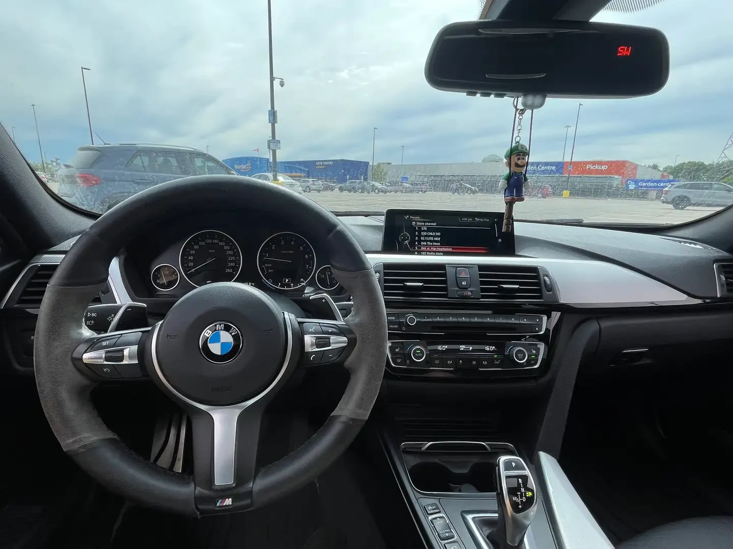 BMW 340 xDrive* 360* Heads-up* Blind spot* Ambient* , снимка 11 - Автомобили и джипове - 54925306