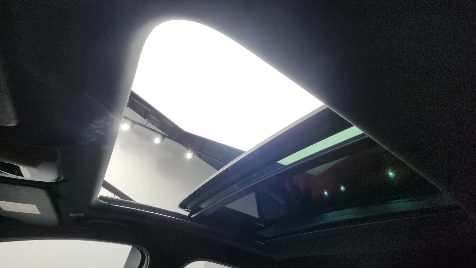 BMW M135 XDRIVE * 36O CAM* ПОДГРЕВ* ОБДУХ, снимка 15 - Автомобили и джипове - 54974381