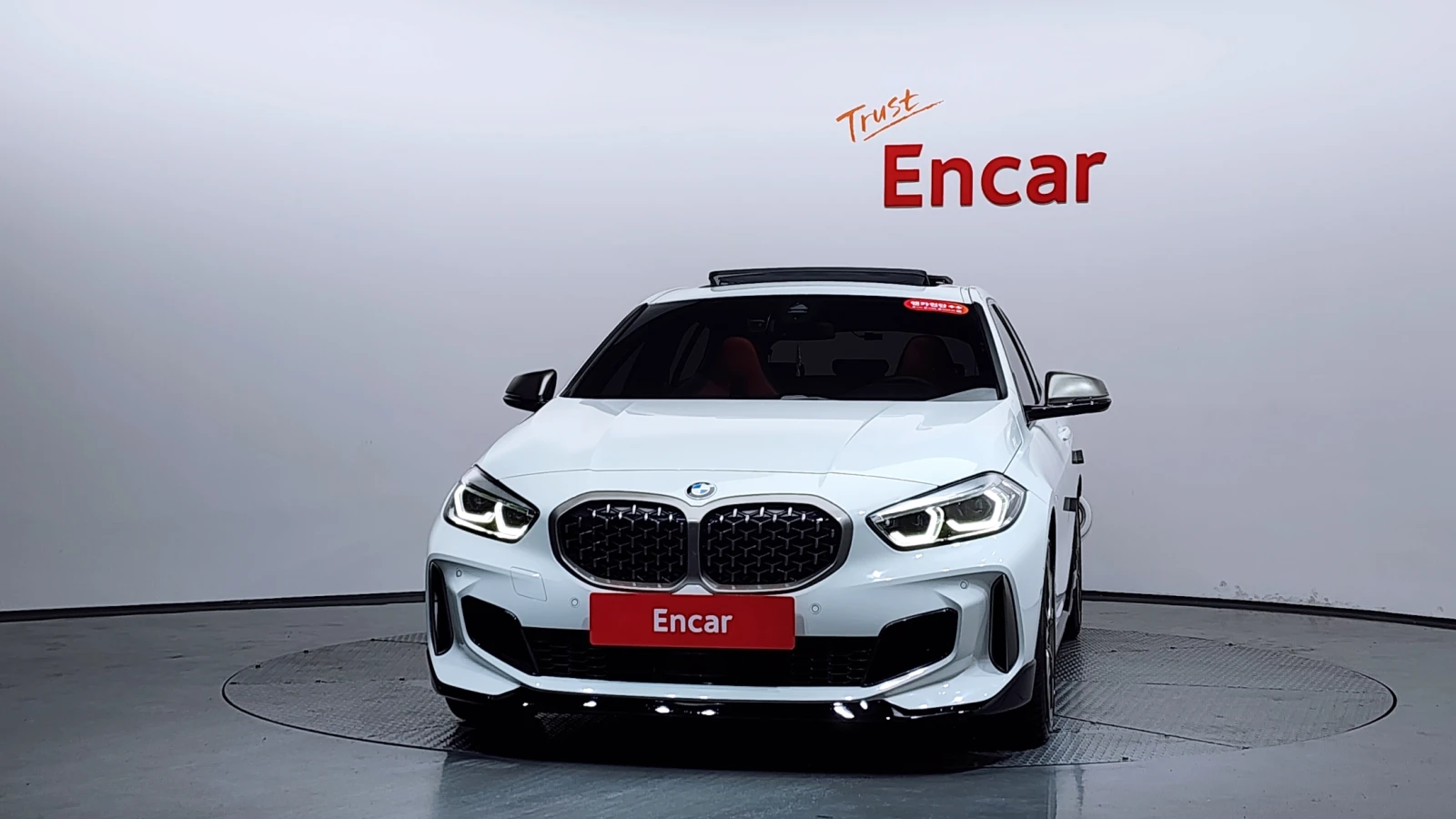 BMW M135 XDRIVE * 36O CAM* ПОДГРЕВ* ОБДУХ, снимка 2 - Автомобили и джипове - 54974381