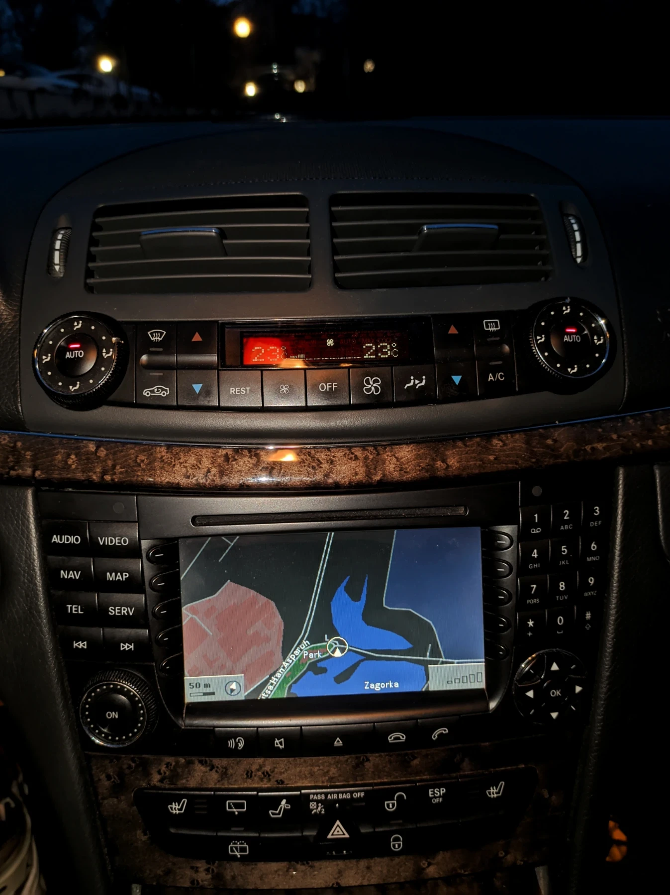 Mercedes-Benz 350, снимка 11 - Автомобили и джипове - 55950224