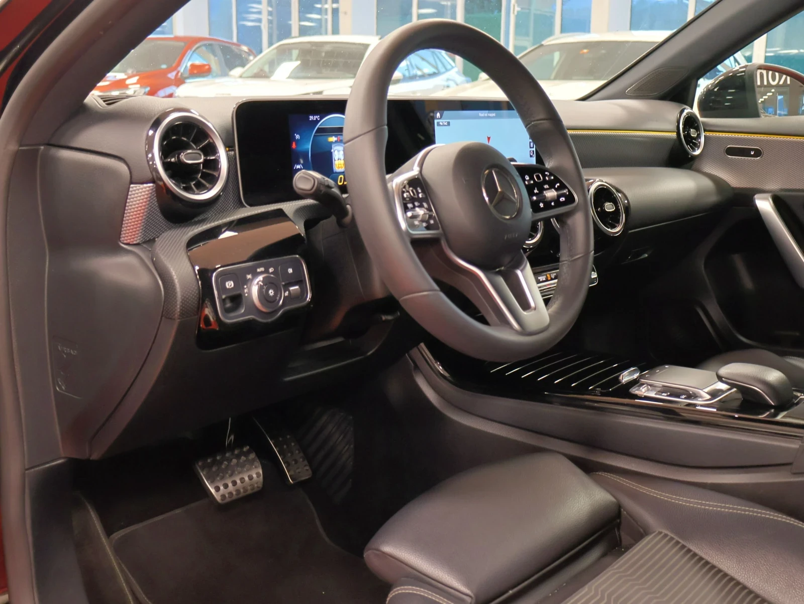 Mercedes-Benz A 200 d | 8G-DCT | AMG 45s pack | Mobile.bg � ����������� 11