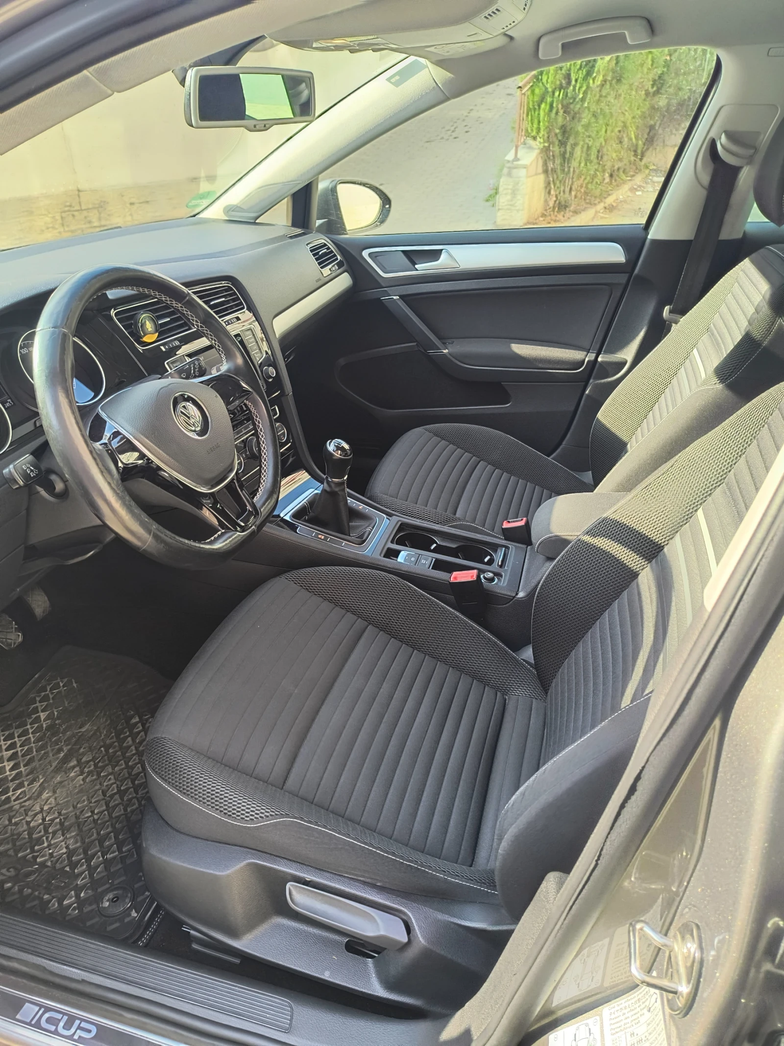 VW Golf, снимка 9 - Автомобили и джипове - 56646132
