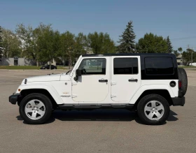 Jeep Wrangler Sahara * CARFAX * ПОДГРЕВ * АВТОКРЕДИТ * , снимка 2