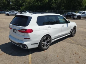 BMW X7 40I xDrive*   * (CARFAX) | Mobile.bg    6
