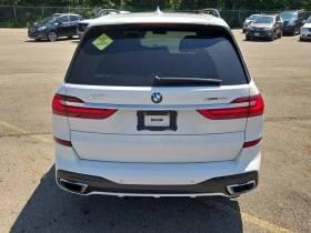 BMW X7 40I xDrive*   * (CARFAX) | Mobile.bg    4