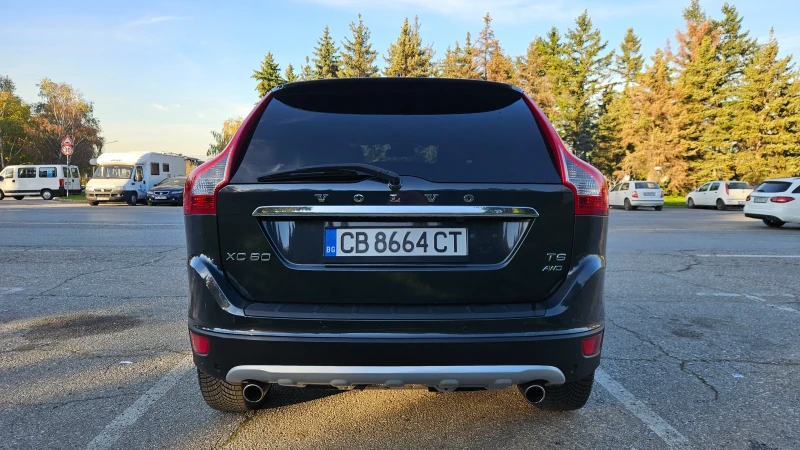 Volvo XC60 T6, 3000, 304кс. AWD, снимка 7 - Автомобили и джипове - 47737085