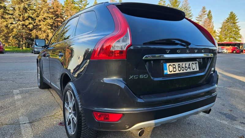 Volvo XC60 T6, 3000, 304кс. AWD, снимка 2 - Автомобили и джипове - 47737085