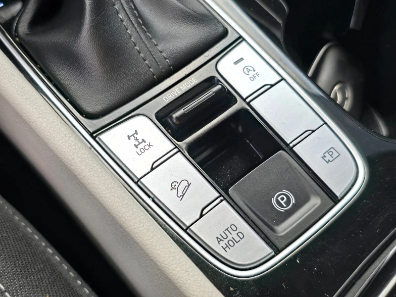 Hyundai Tucson 2.5i/4x4/Авт./Лизинг, снимка 13 - Автомобили и джипове - 51909301