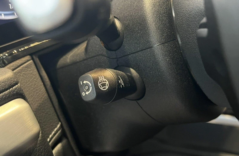 Mercedes-Benz G 400 d/4-MATIC/EXCLUSIV/MULTIBEAM/G-MANUFAKTUR/360/, снимка 11 - Автомобили и джипове - 52223614