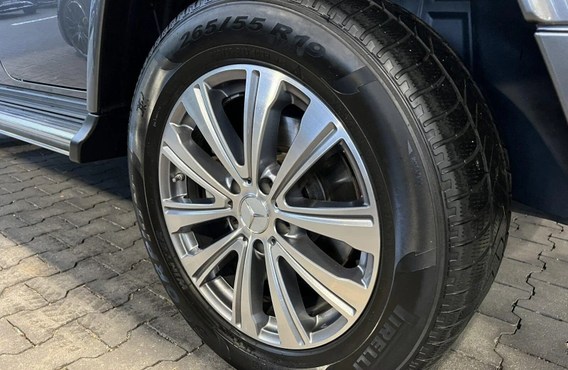 Mercedes-Benz G 400 d/4-MATIC/EXCLUSIV/MULTIBEAM/G-MANUFAKTUR/360/, снимка 7 - Автомобили и джипове - 52223614
