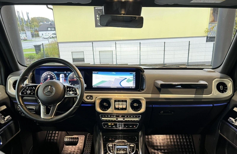 Mercedes-Benz G 400 d/4-MATIC/EXCLUSIV/MULTIBEAM/G-MANUFAKTUR/360/, снимка 14 - Автомобили и джипове - 52223614