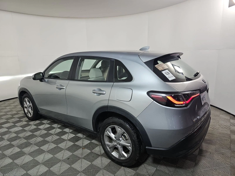 Honda Hr-v, снимка 6 - Автомобили и джипове - 53191729