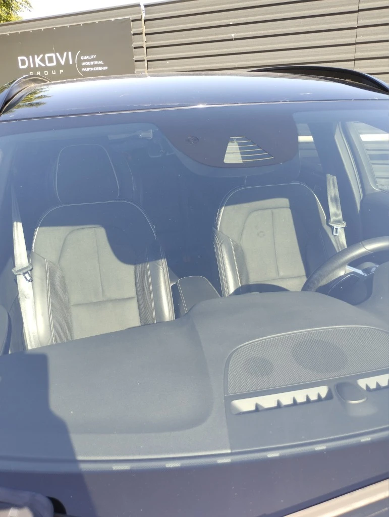 Volvo XC40 R DESIGN, снимка 11 - Автомобили и джипове - 56205298