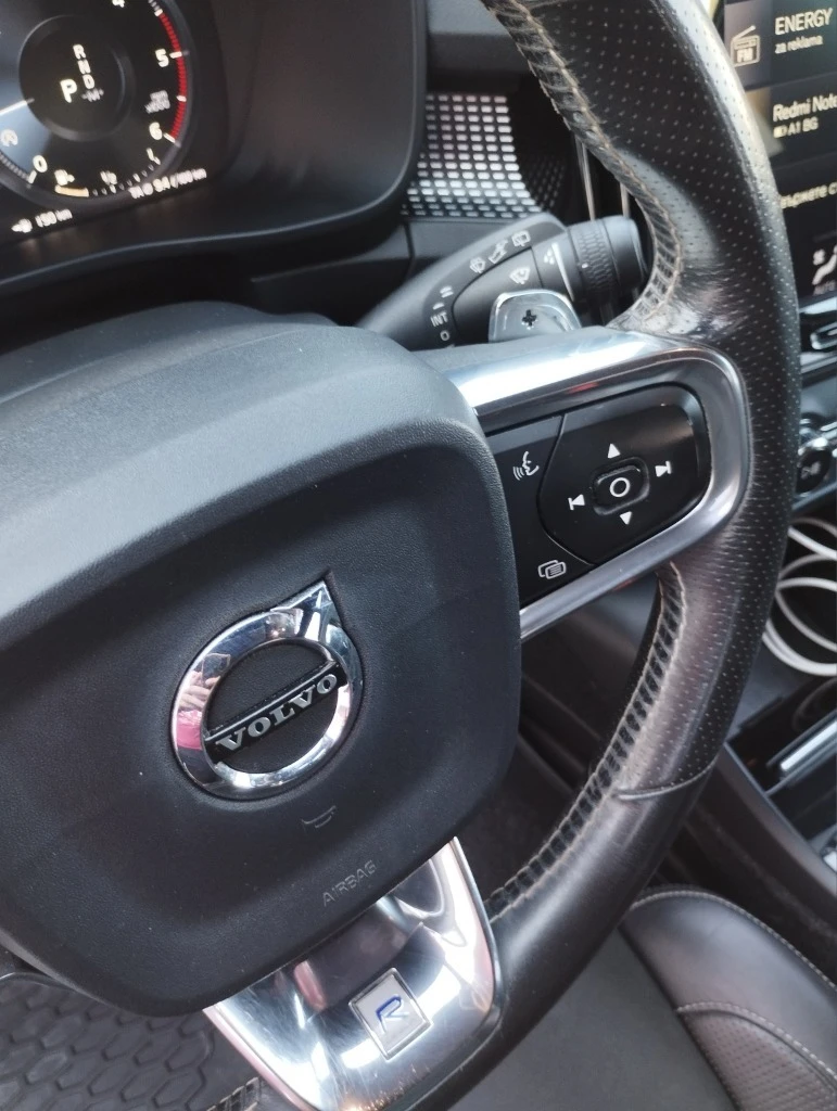 Volvo XC40 R DESIGN, снимка 6 - Автомобили и джипове - 56205298