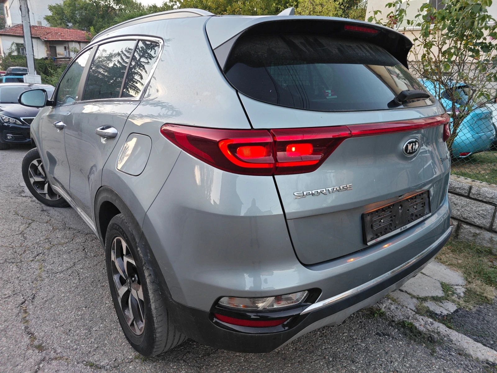 Kia Sportage 1.6 Хибрид Автоматик Фейслифт 11.2019г - изображение 4