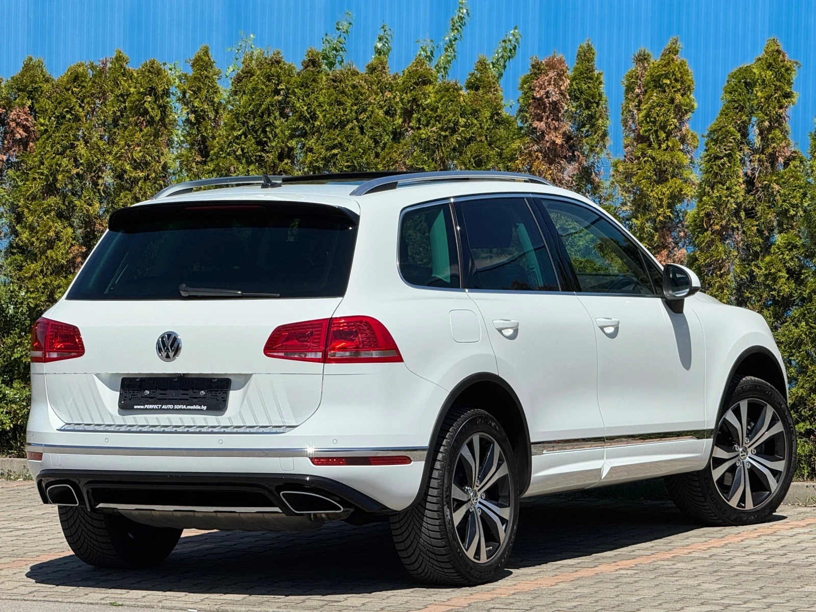 VW Touareg 3.0TDI-R-LINE-ПАНОРАМА-КАМЕРА360-ДИСТРОНИК-УНИКАТ - изображение 5