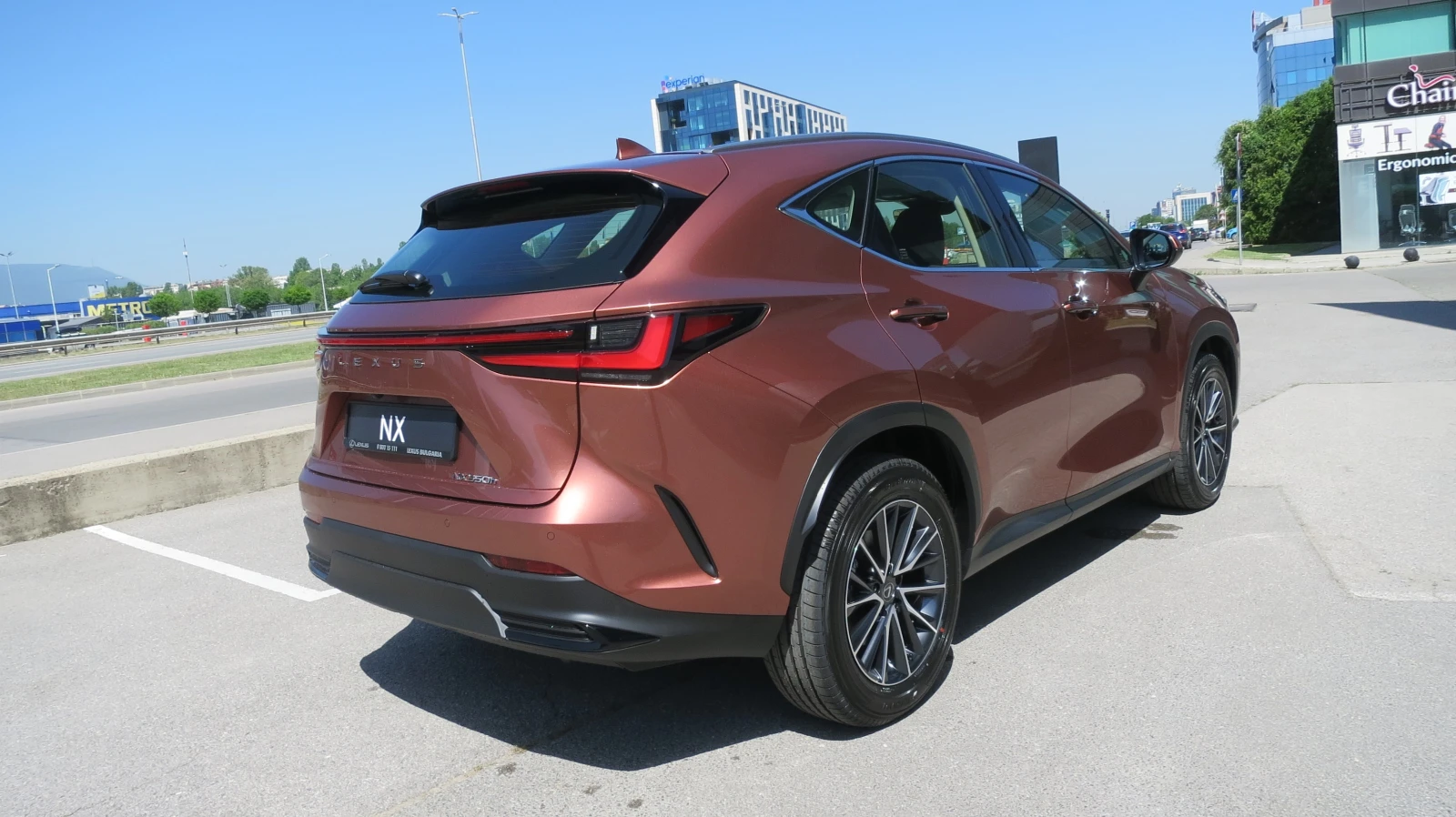 Lexus NX 0km НОВ, от 680 лв/мес. 10 години гаранция - изображение 6