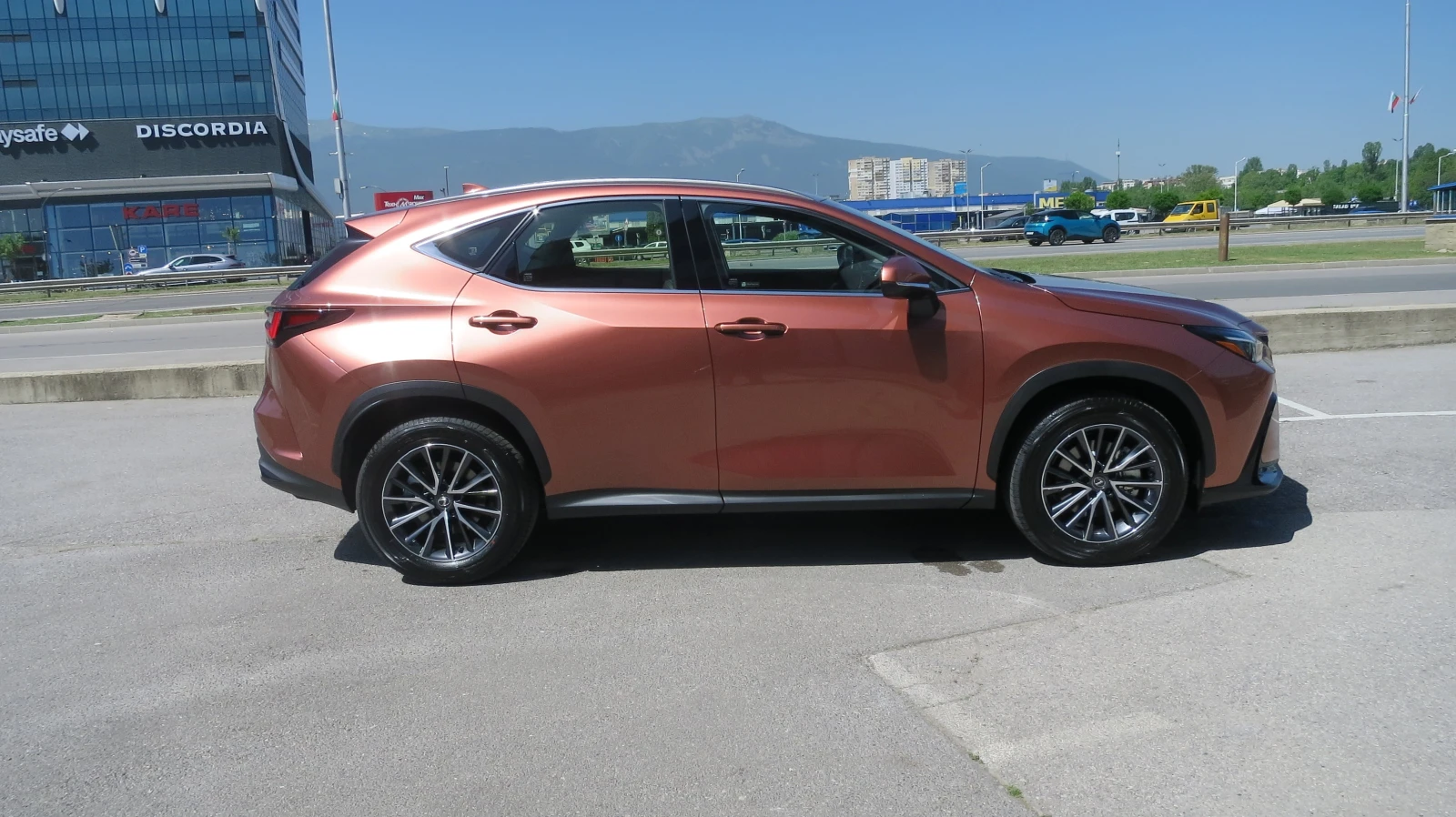 Lexus NX 0km НОВ, от 680 лв/мес. 10 години гаранция - изображение 2