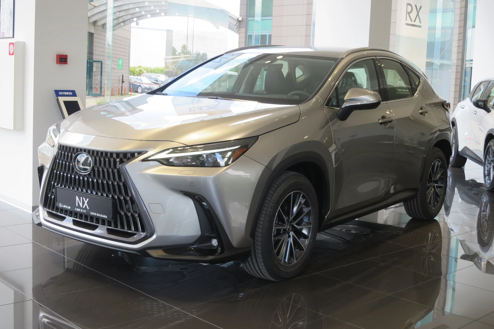 Lexus NX 0km НОВ, от 680 лв/мес. 10 години гаранция - изображение 5