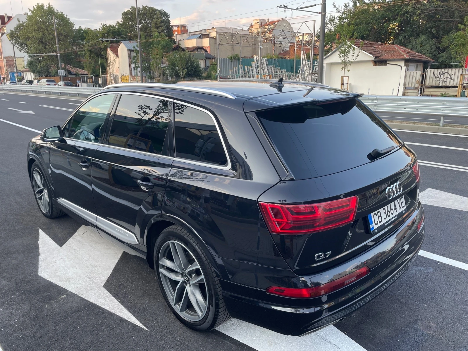 Audi Q7 3.0 TDI Sline - изображение 5