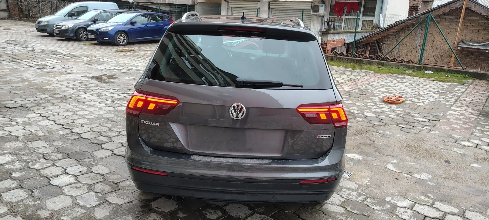 VW Tiguan, снимка 4 - Автомобили и джипове - 53705410