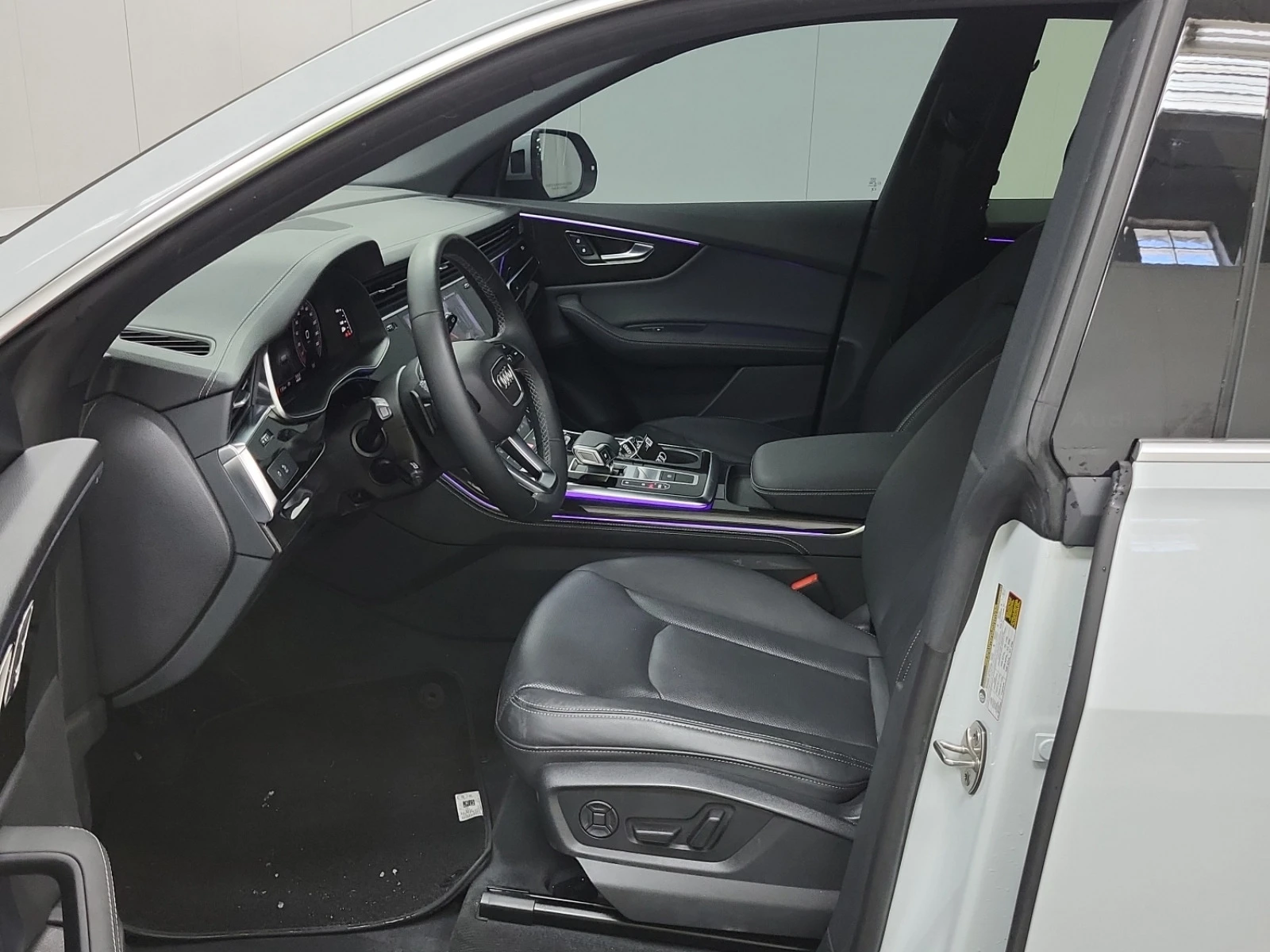 Audi Q8 * * CARFAX * * АВТО КРЕДИТ * *  - изображение 8