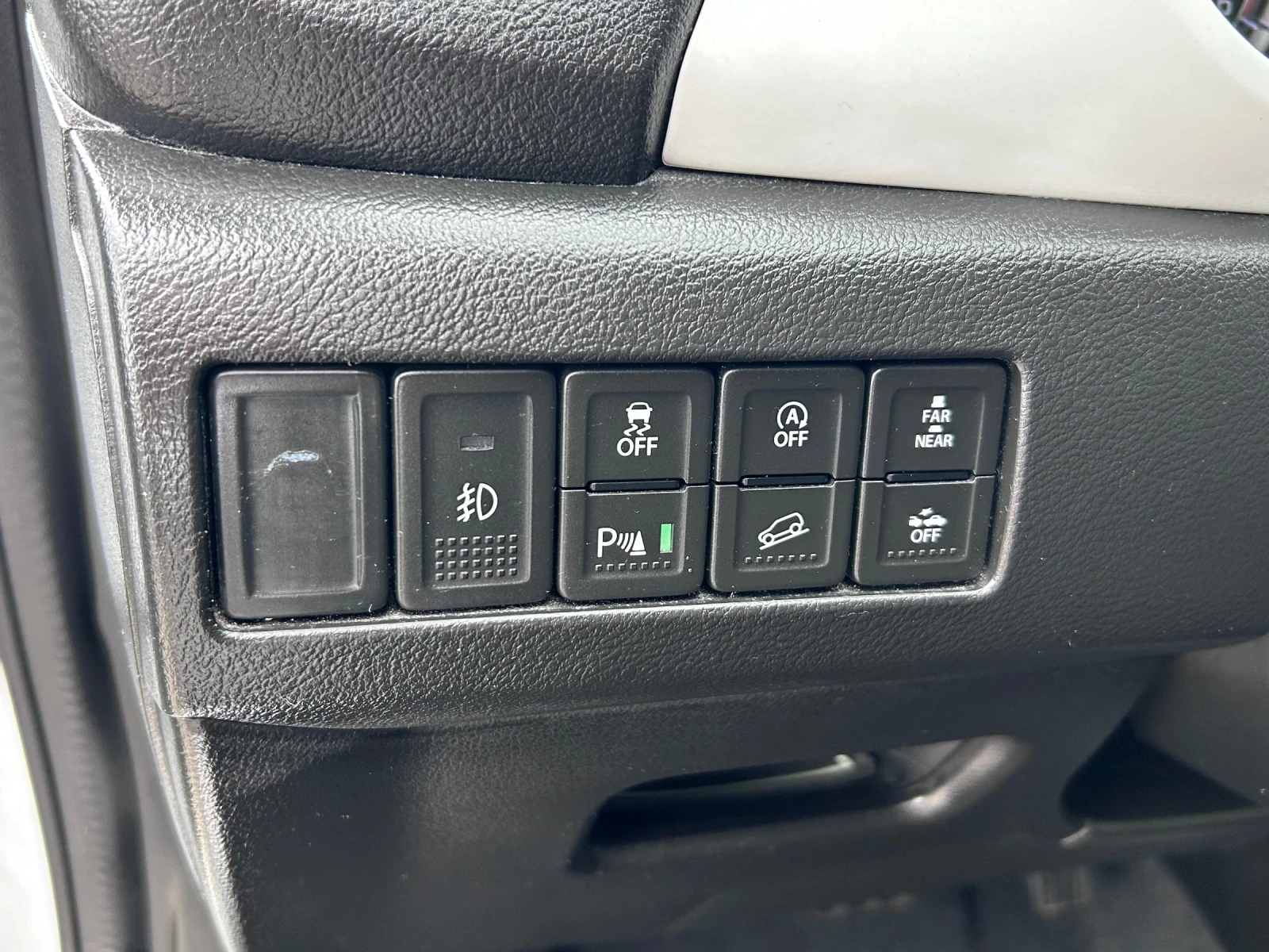 Suzuki Vitara AllGrip 1, 6 AUTOMATIC КОЖА, снимка 11 - Автомобили и джипове - 54379697
