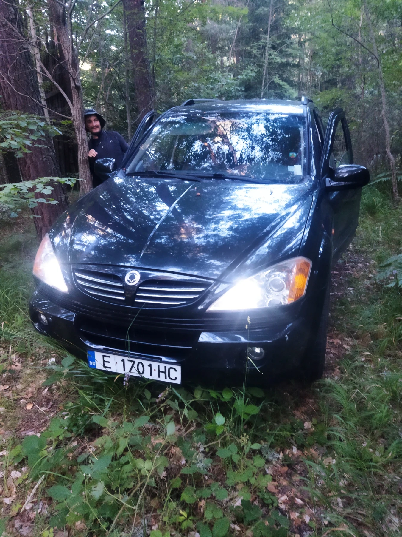 SsangYong Kyron 2.0 Xdi 141 4x4, снимка 2 - Автомобили и джипове - 55484219