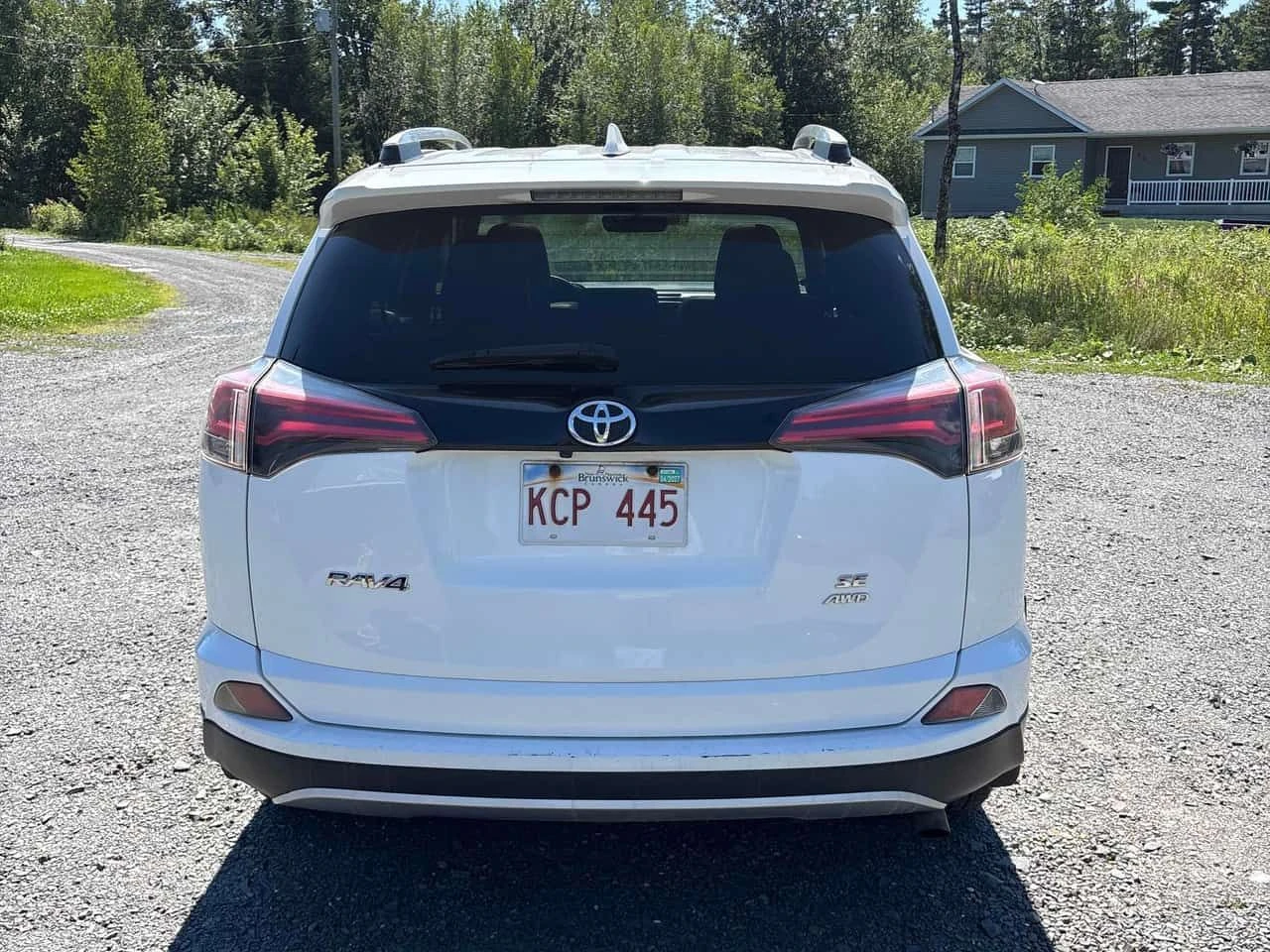 Toyota Rav4 * SE * АВТОКРЕДИТ БЕЗ ПЪРВОНАЧАЛНА ВНОСКА* , снимка 4 - Автомобили и джипове - 55546378