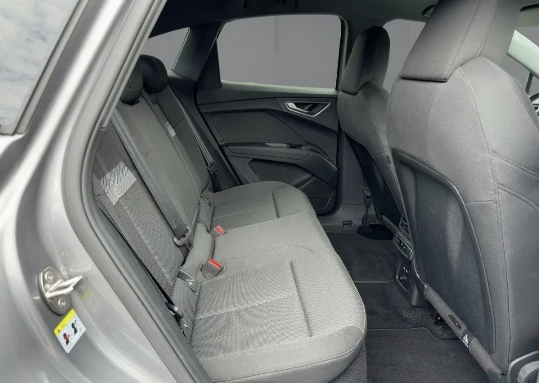 Audi Q4 E tron 82kw SPORT BACK  Гаранционна, снимка 10 - Автомобили и джипове - 55773196