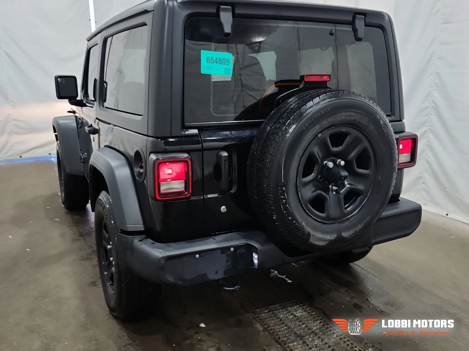 Jeep Wrangler, снимка 4 - Автомобили и джипове - 55955732