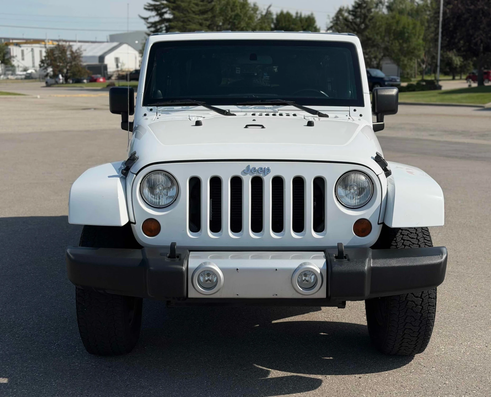 Jeep Wrangler Sahara * CARFAX * ПОДГРЕВ * АВТОКРЕДИТ * , снимка 6 - Автомобили и джипове - 56133095