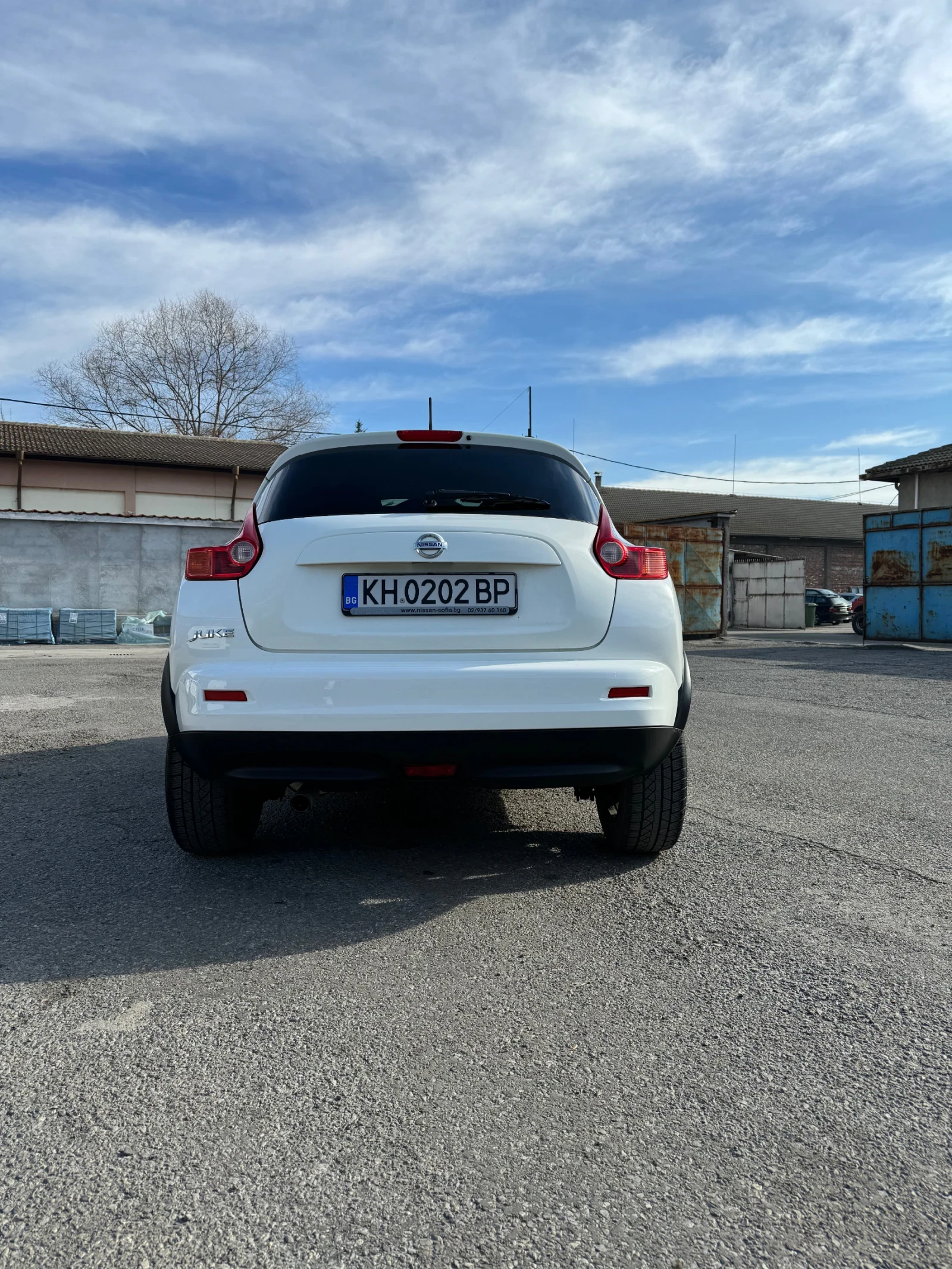 Nissan Juke 1.6, снимка 4 - Автомобили и джипове - 56255455
