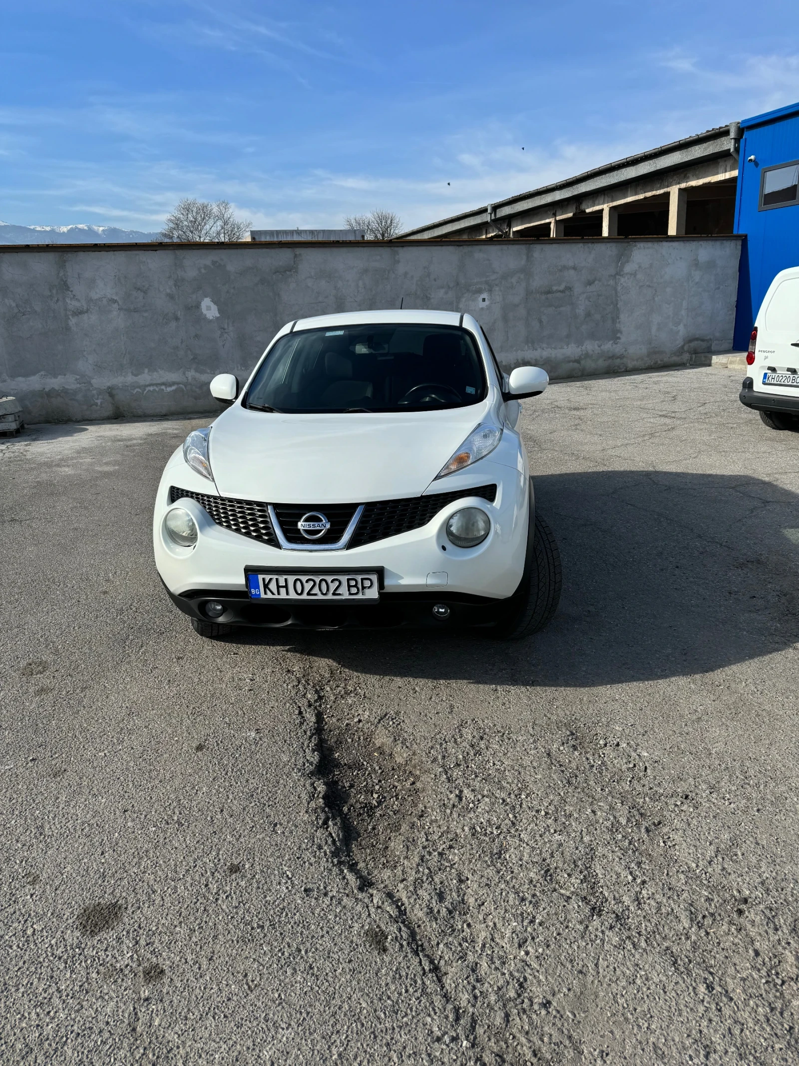 Nissan Juke 1.6, снимка 2 - Автомобили и джипове - 56255455