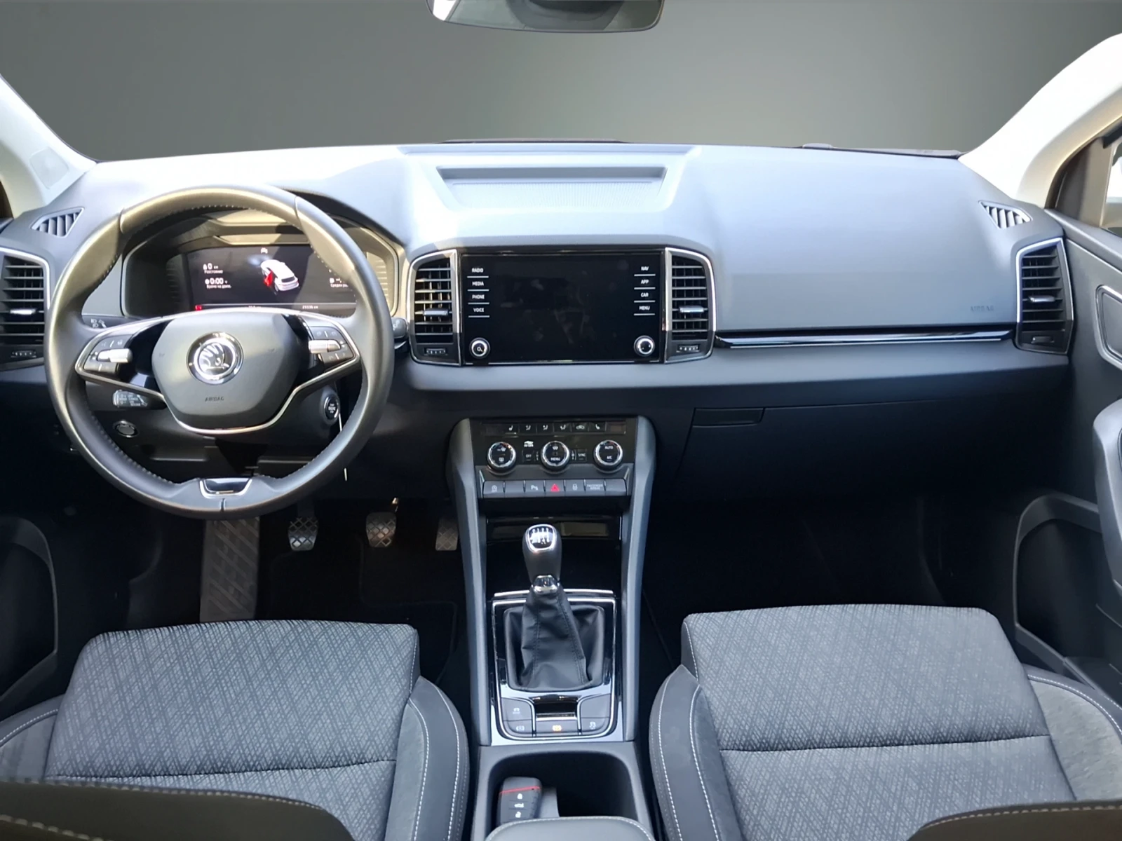 Skoda Karoq �������� 1, 5 TSI, 150 �.�., 6M+ ��� | Mobile.bg � ����������� 11