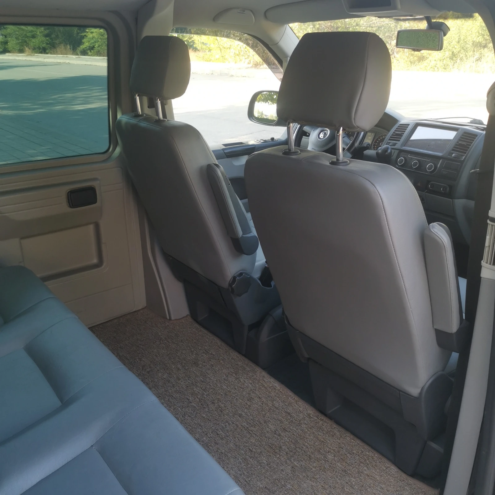VW T5 2.0TDI Дълга база - изображение 10