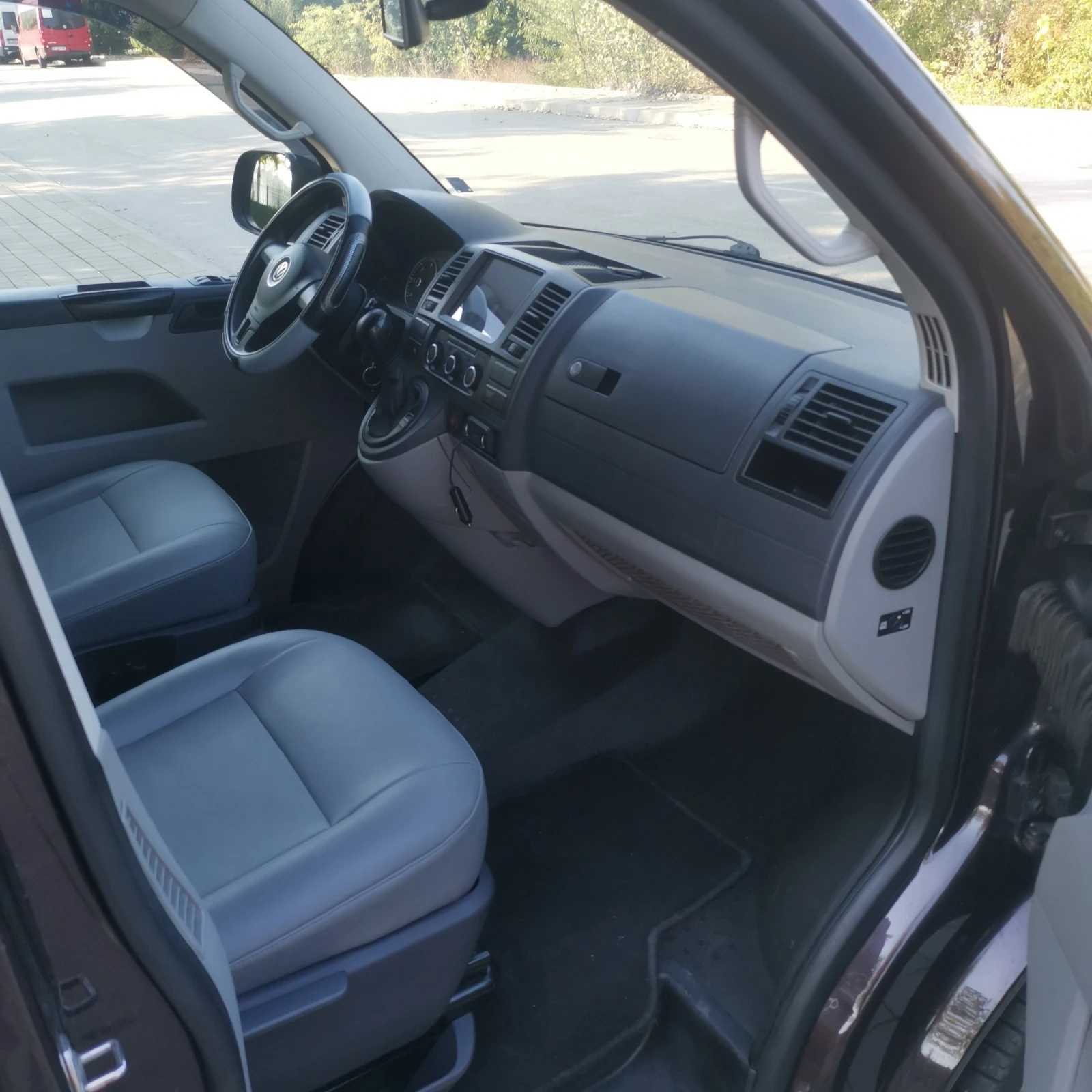 VW T5 2.0TDI   | Mobile.bg   11