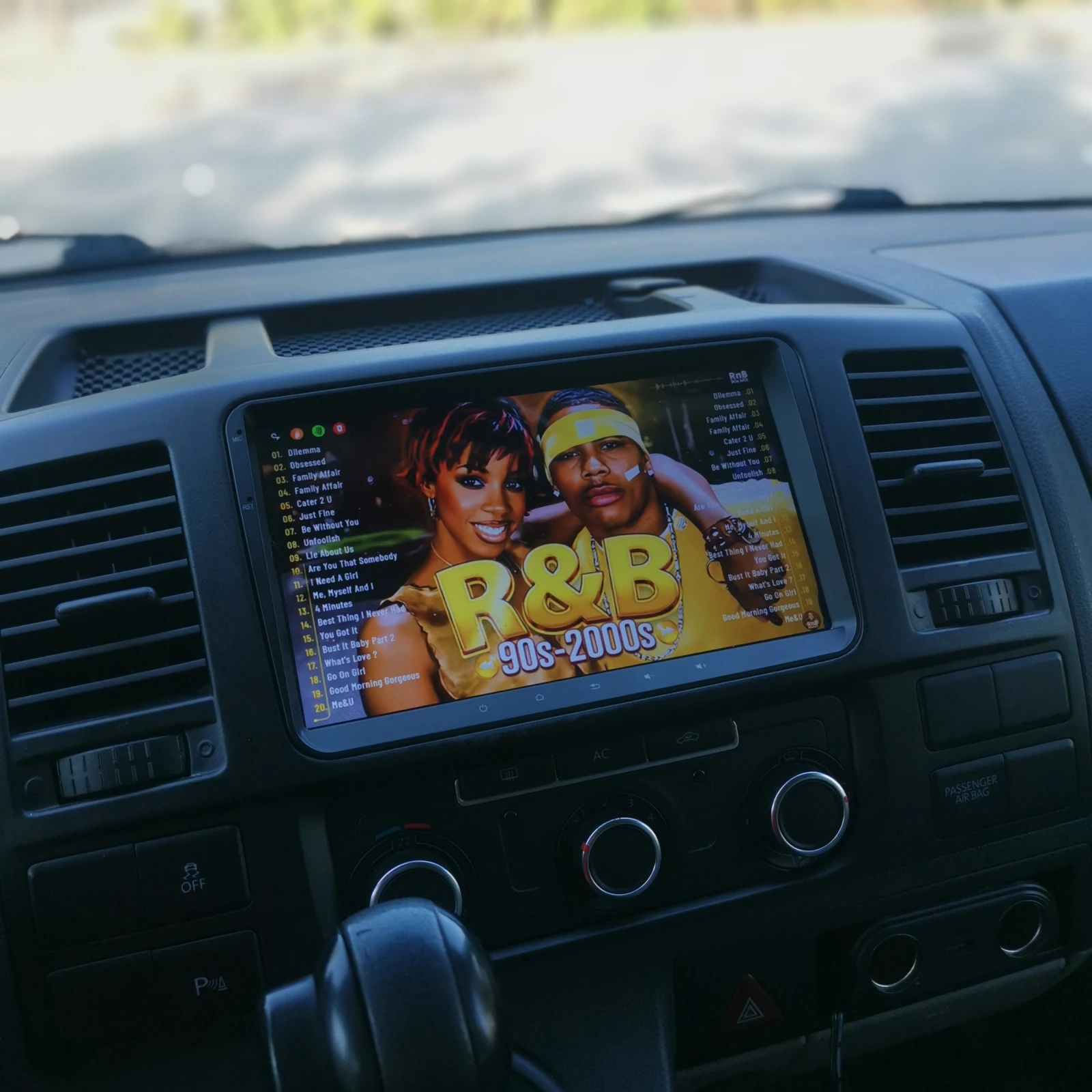 VW T5 2.0TDI Дълга база - изображение 8
