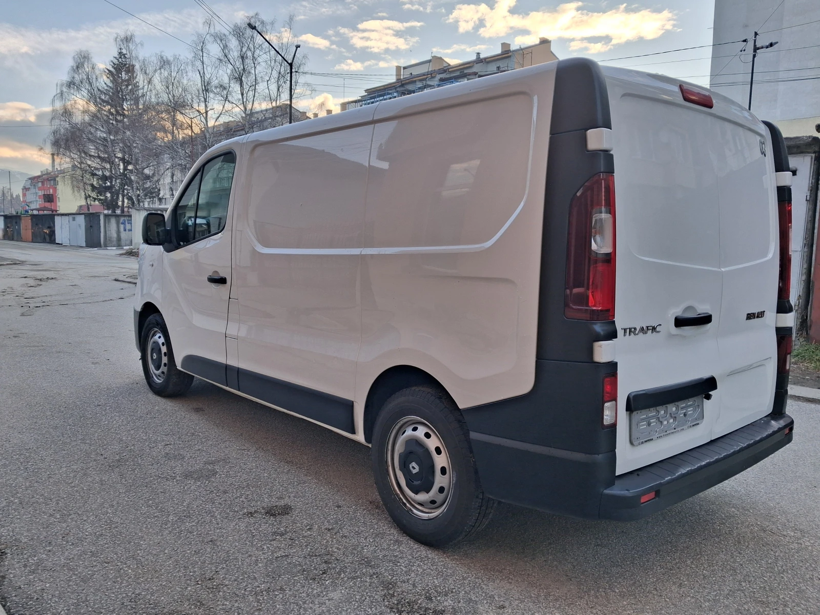 Renault Trafic CDTI - изображение 6