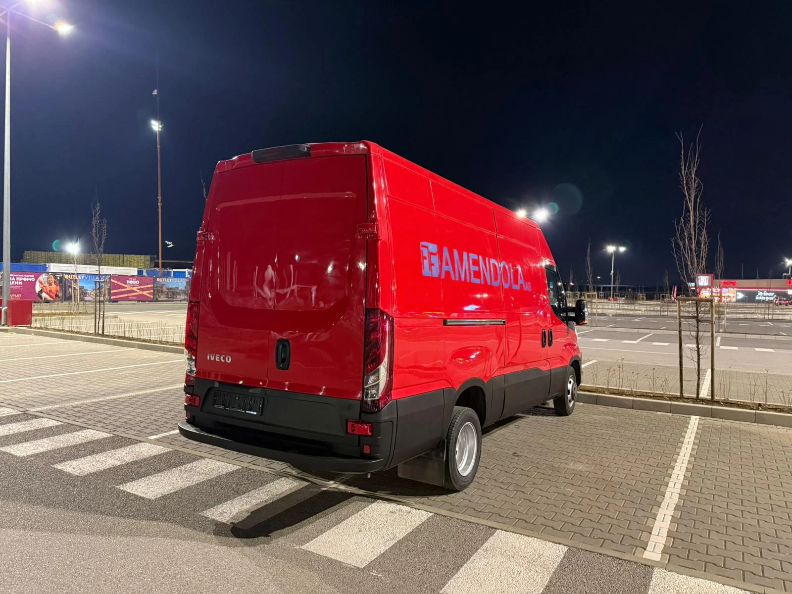 Iveco 35c15 3.0HPI  КАТ. * Б*  * * * ШЕРКОМ * * * , снимка 6 - Бусове и автобуси - 53617197